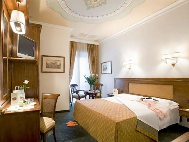 **** מלון פירנצה Adler Cavalieri Hotel-Private Spa & Gym איטליה