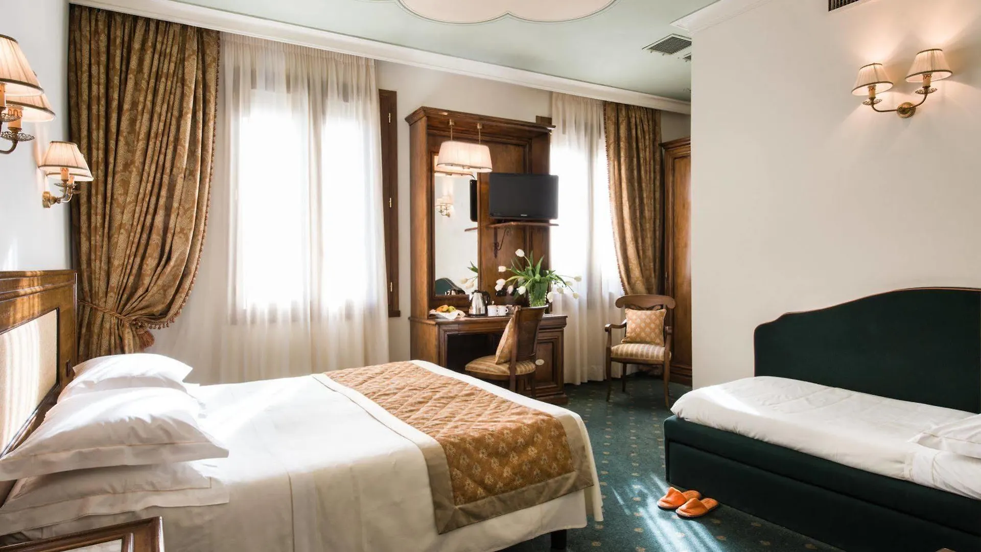 פירנצה Adler Cavalieri Hotel-Private Spa & Gym מלון